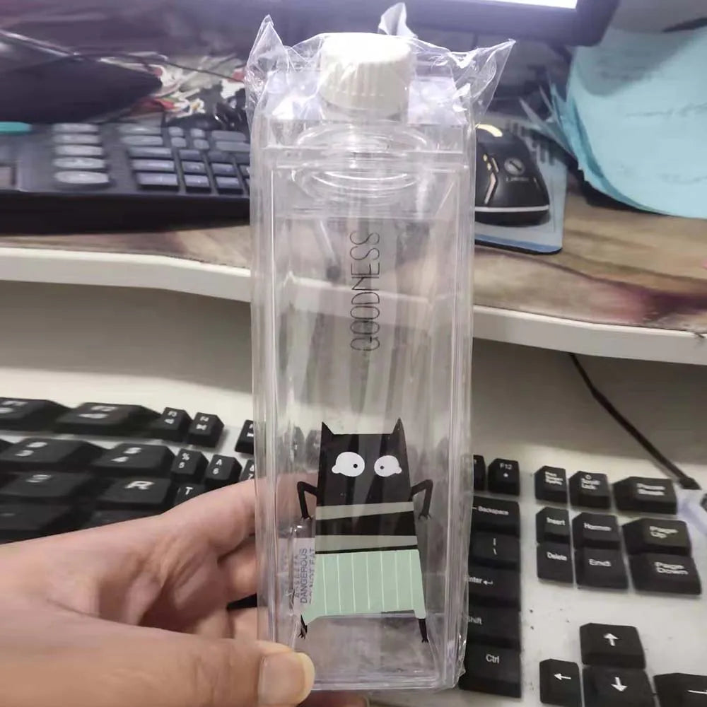 1000Ml Cute Milk Carton Bottle for Water Drinking Plastic Kettles Clear Milk Carton Sports Water Bottle Bpa Free Fruit Drinkware