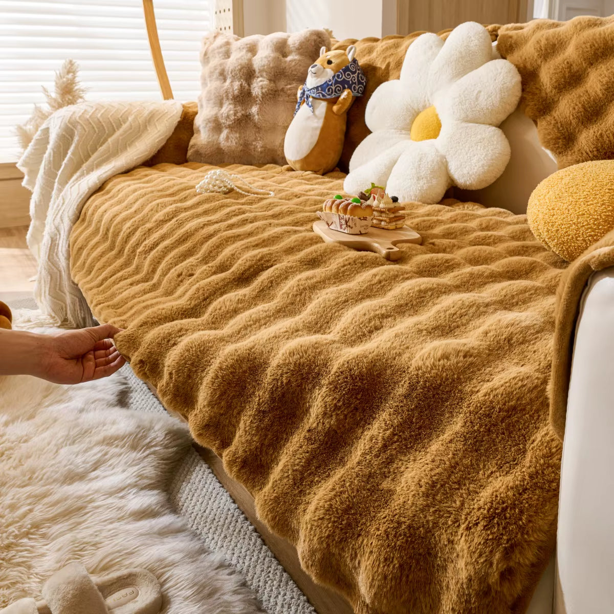 Thicken Imitation Rabbit Fur Plush Sofa Slipcover Non-Slip Soft Sofa Towel Couch Cushion Cover for Living Room Modern Home Decor
